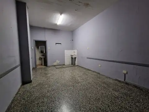 Local en Venta en Villa Sarmiento, USD 32.000