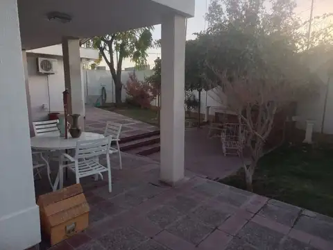 El Altillo 100