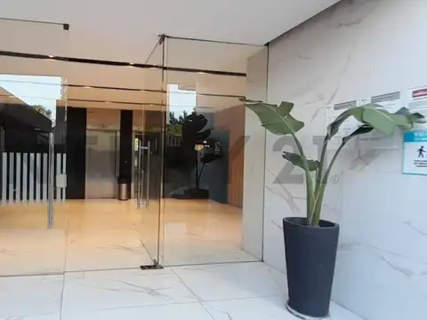 Departamento en Venta con 2 cocheras