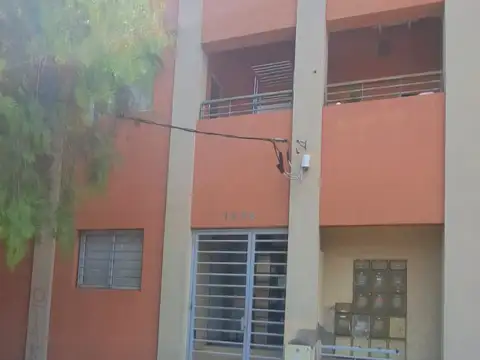 Duplex en 3º piso de 4 amb (excelente estado)