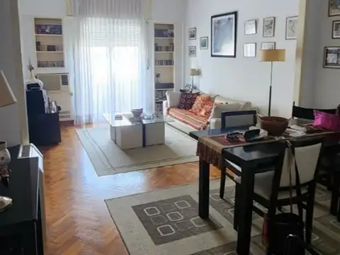 VENTA DEPARTAMENTO  BALVANERA 3 AMBIENTES PISO