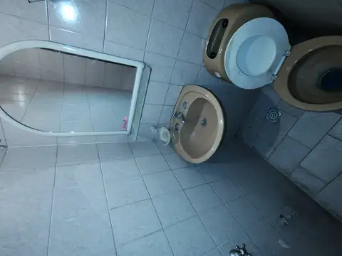 Local en Alquiler en Villa Bonich, $ 800.000