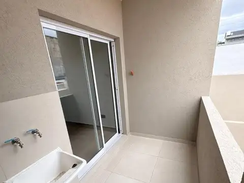 Departamento Venta 2 ambientes. Lomas del Mirador