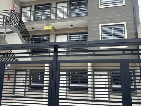 Departamento Venta 2 ambientes. Lomas del Mirador