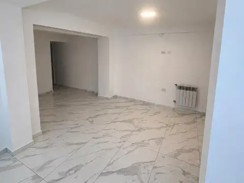 DUPLEX DE 3 AMB. CON GARAGE