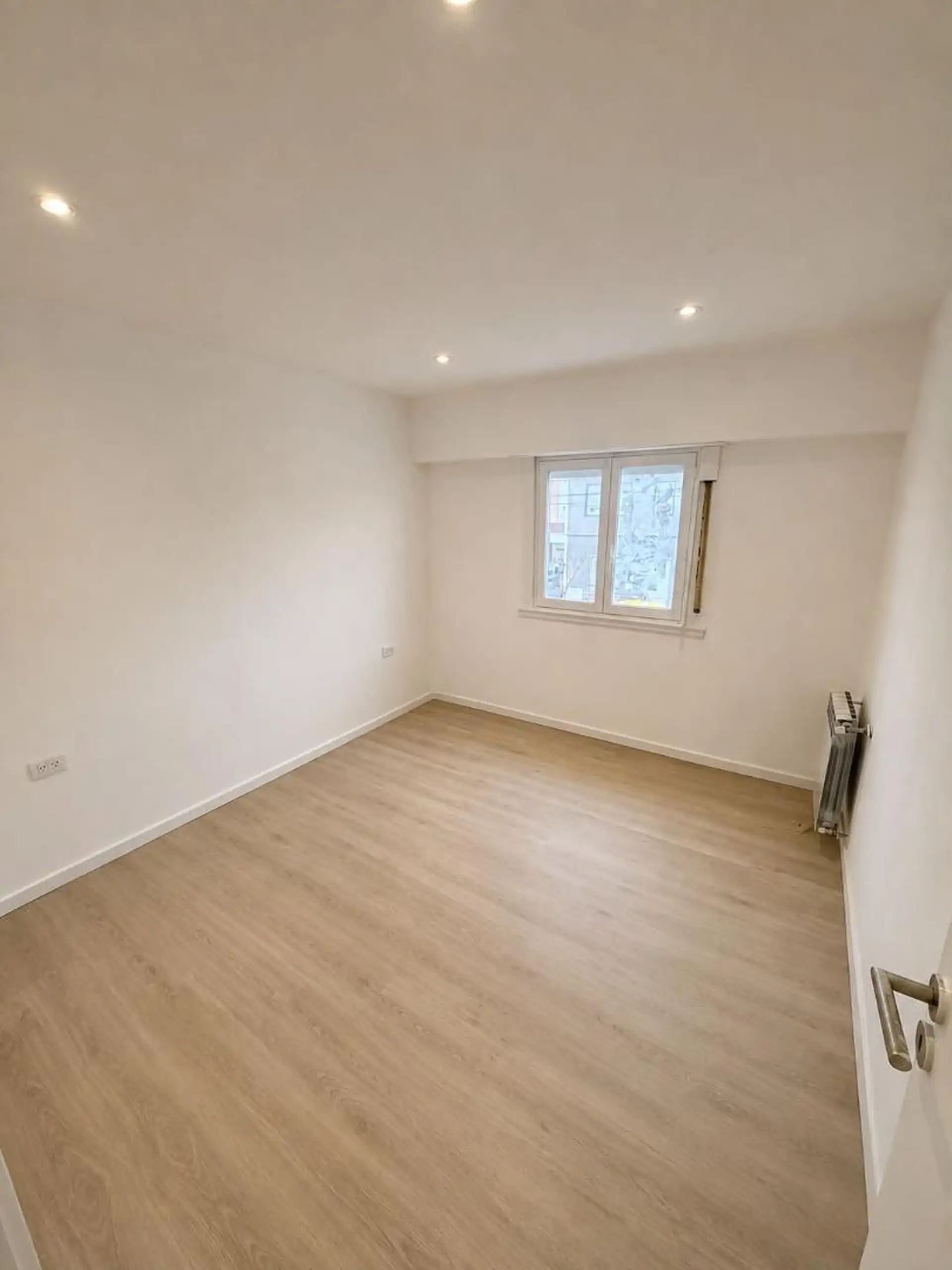 DUPLEX DE 3 AMB. CON GARAGE