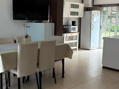 Casa en Alquiler en Miramar, $ 700.000
