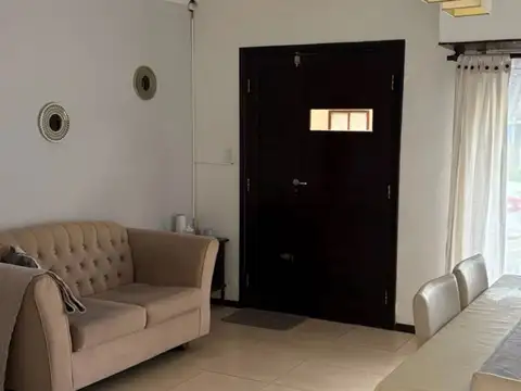 Casa en Alquiler de 2 dormitorios
