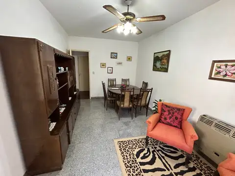 CASA 3 AMBIENTES EN UNA PLANTA, APTA CRÉDITO.