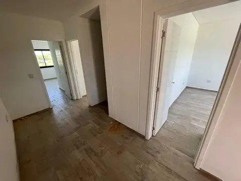 Depto Tipo Casa en Venta con 2 cocheras