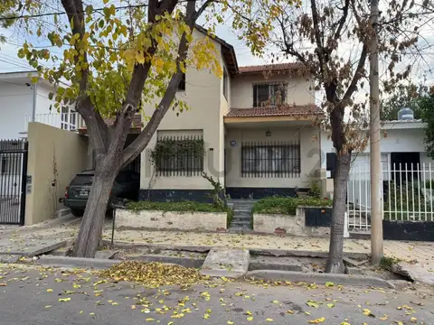 Casa en Venta en Gobernador Benegas, Godoy Cruz