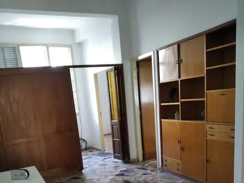 CHILE Y COMBATE DE LOS POZOS , Piso 3