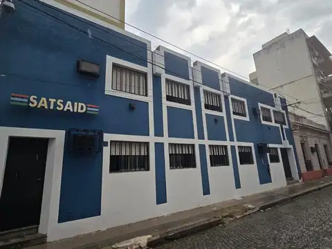 Alquiler casa institucional/ apto profesional