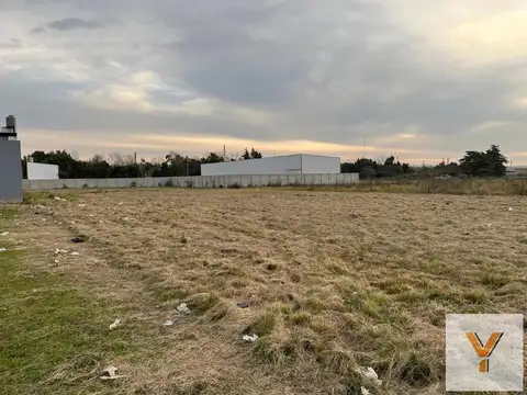 Terreno en venta - 1.800Mts2 - Los Hornos