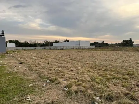 Terreno en venta - 1.800Mts2 - Los Hornos