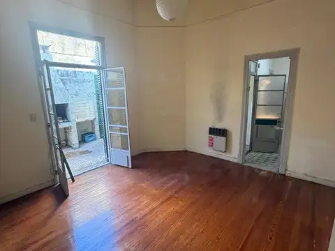 Depto Tipo Casa en Alquiler 70 años