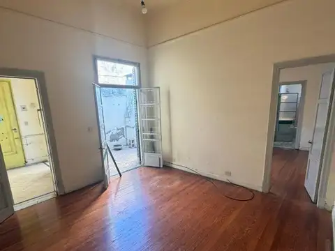 Depto Tipo Casa 2 ambientes con 1 baño