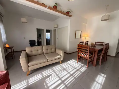 VENTA AMPLIO DEPTO 3 AMBIENTES PB EN VILLA RAFFO