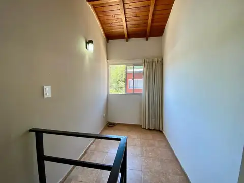 Depto Tipo Casa en Venta con 1 cocheras