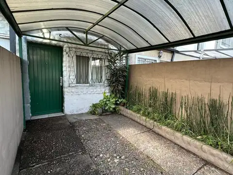 Depto Tipo Casa en Venta 21 años