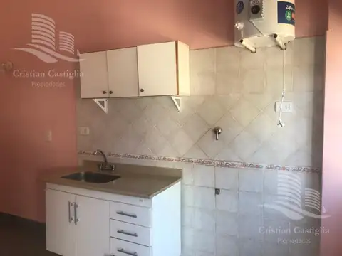 Depto Tipo Casa en Alquiler en Carapachay, $ 320.000