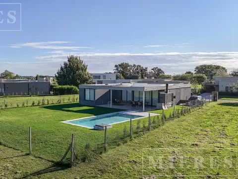 Casa en venta San Sebastian Area 2