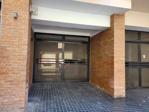 Cochera en Alquiler para coche grande