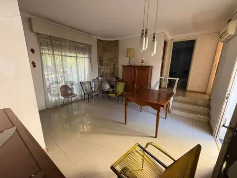 VENTA CASA A RECICLAR 3 AMBIENTES ITUZAINGO NORTE