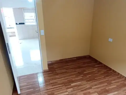 Departamento en Alquiler en Malvinas Argentinas, $ 430.000