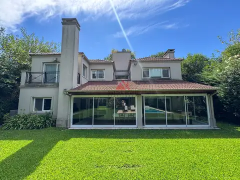 Casa en Venta en Pilar Del Lago, USD 280.000