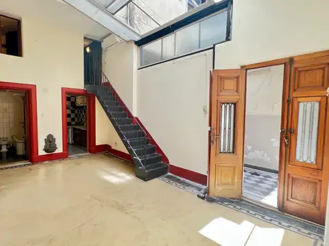 Medrano 1300, Piso PB.