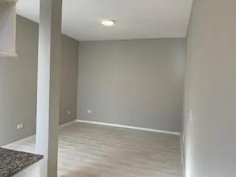 PH en Floresta Venta- 3 ambientes con patio