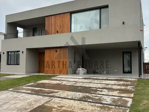 Casa en Venta en Pilara, USD 550.000