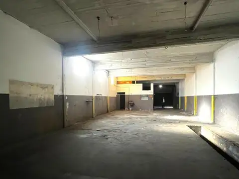 Galpon en Alquiler en Barrio España y Hospitales, $ 1.500.000
