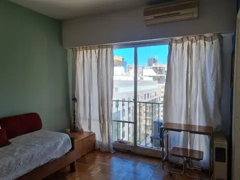 Luminoso 2 AMB en Reconquista al 900 