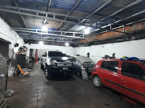 Galpon en Venta 48  mts Frente