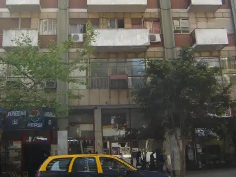 Av Corrientes y Ecuador - Monoambiente - Abasto