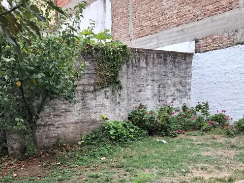 Depto Tipo Casa en Alquiler 40 años