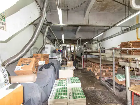 Galpon en Venta 25,50  mts Fondo