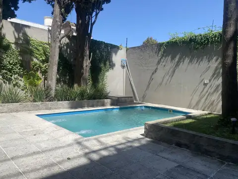 Departamento en venta en Saavedra, con cochera.