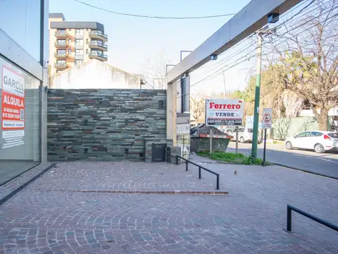 EXCLUSIVO Y UNICO LOCAL PREMIUM EN ITUZAINGO NORTE