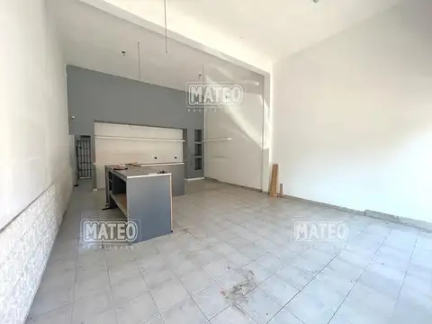 Local en Alquiler en Francisco Alvarez, $ 2.200.000