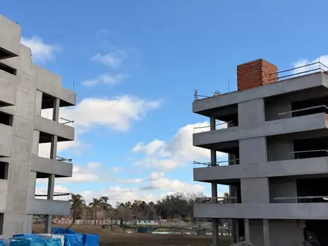 Departamento en Venta con 1 cochera