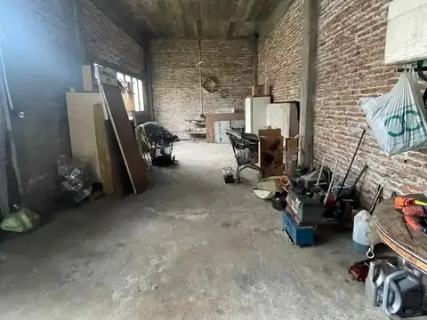 Casa 2 ambientes con 1 baño