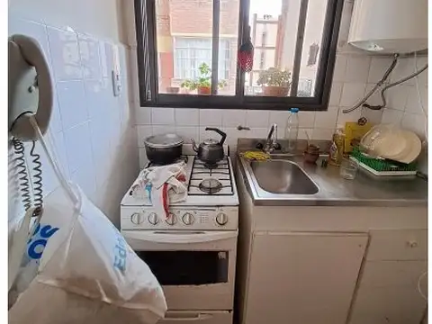 SE VENDE DEPARTAMENTO DE 1 DORMITORIO + COMODIN SOBRE PELLEGRINI