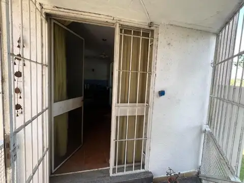 DEPARTAMENTO DE TRES AMBIENTES A  REFACCIONAR
