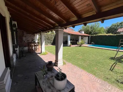 Casa en Venta en Ituzaingo, USD 220.000