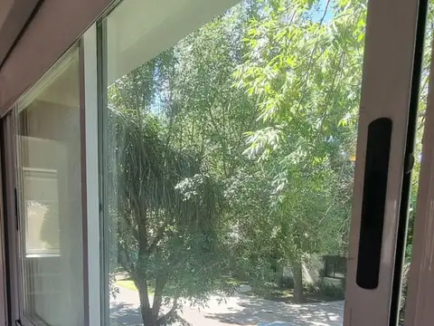 Almirante Guillermo Brown 2100