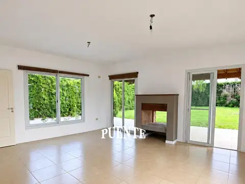 Casa en Alquiler de 4 dormitorios