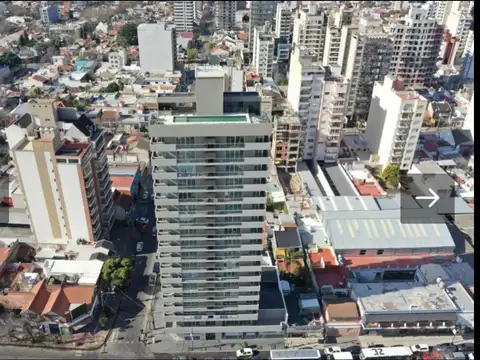 Departamentos en pozo en  Lanús